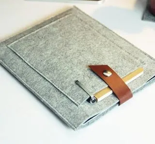 Sobre tablet con cinturon